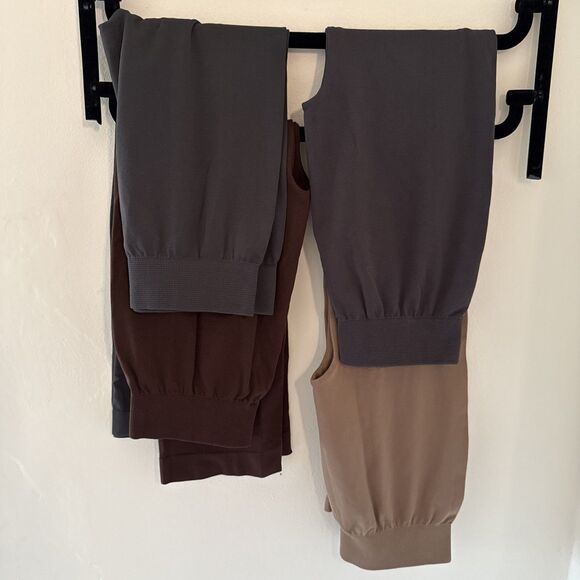 4 Pairs Of O/S Nikibiki Legging- 2 Gray, 1 Brown Cropped Mocha Full Length - Picture 1 of 7